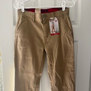 Levi’s Regular Taper Chino Sz 16